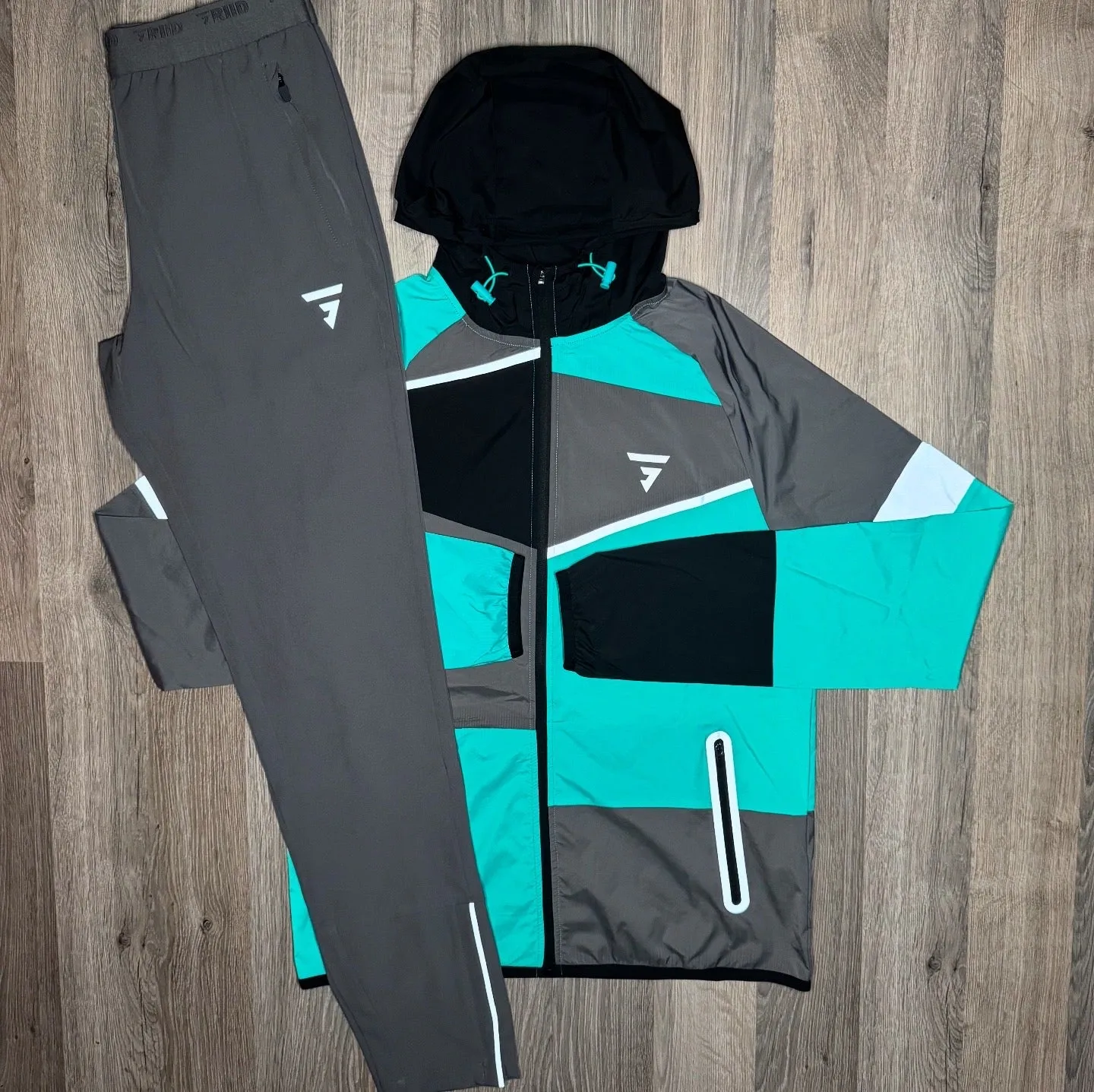 Griid Panel Set - Windrunner & Bottoms - Green / Grey