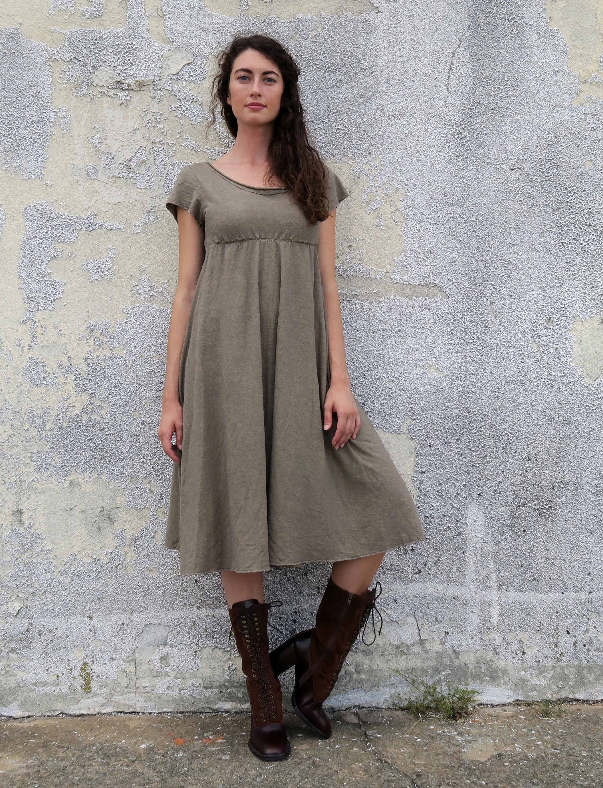 Heirloom Empire Wanderer Below Knee Dress