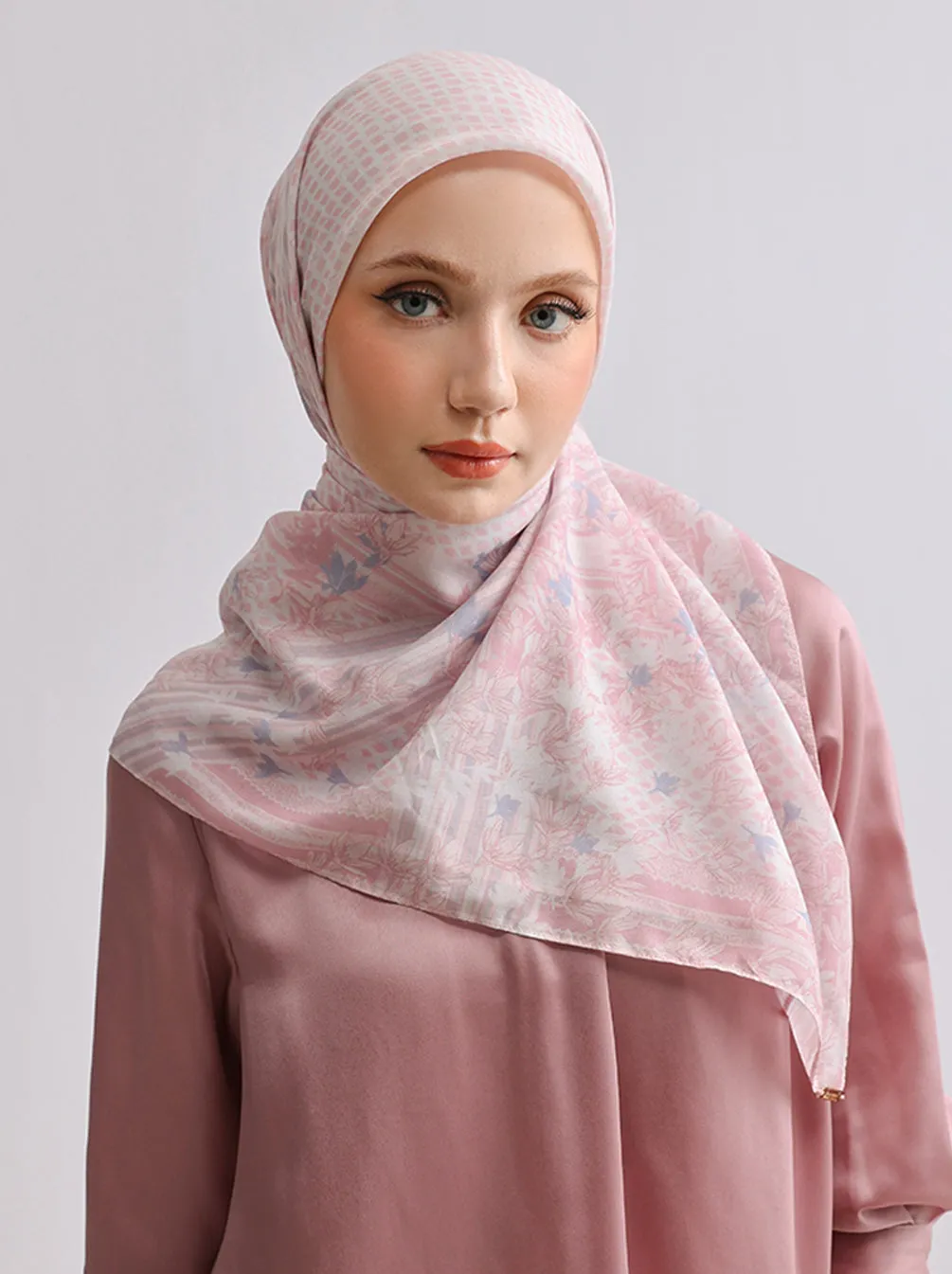 ORVA RAYA SIGNATURE SCARF BABY PINK