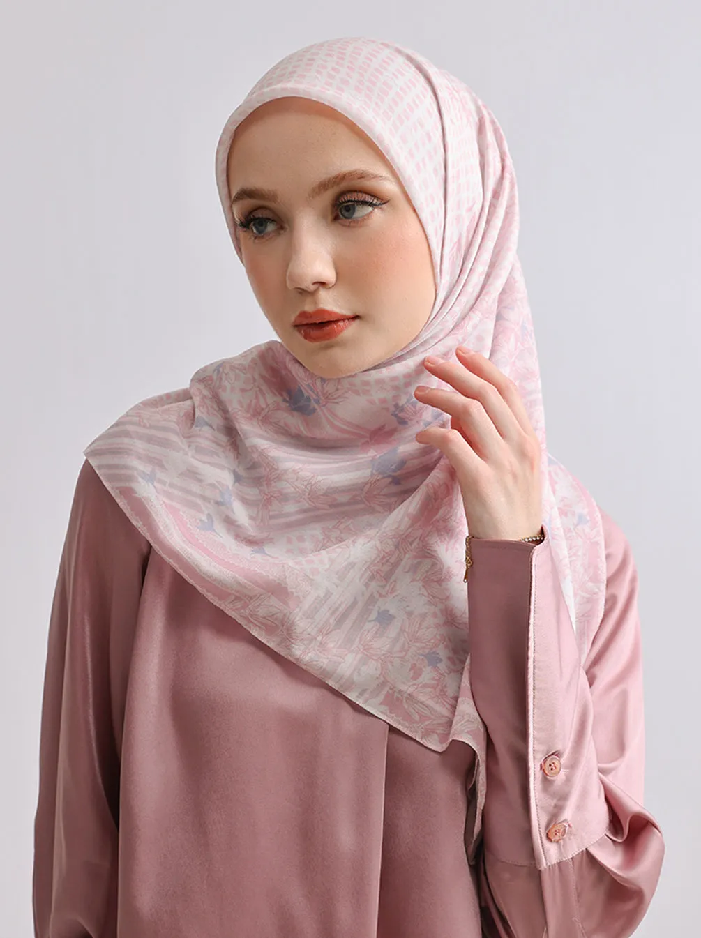 ORVA RAYA SIGNATURE SCARF BABY PINK