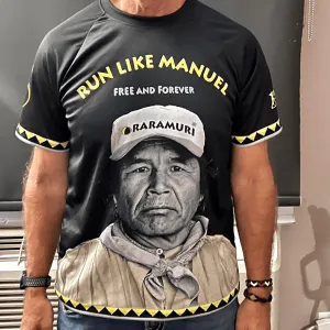 "RUN LIKE MANUEL" SHIRT - TRUE MESSAGES DONATION
