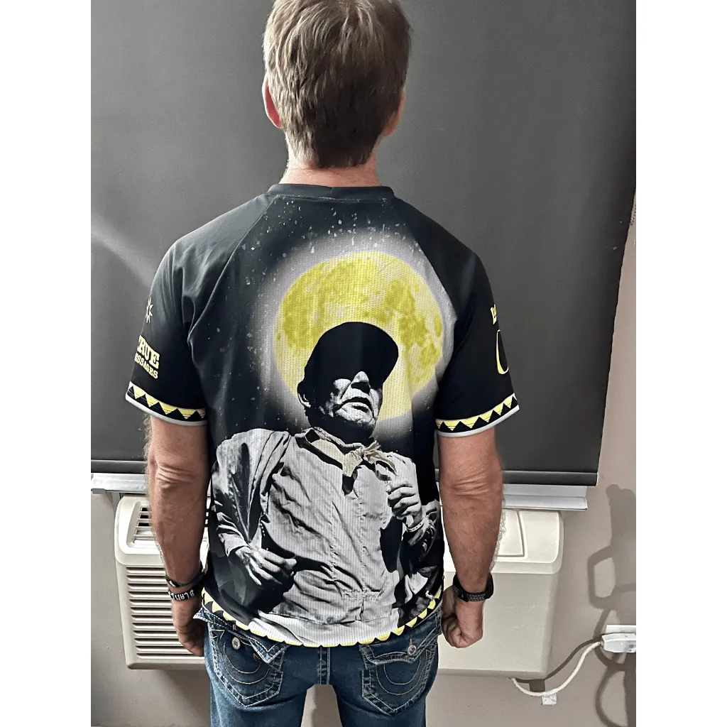 "RUN LIKE MANUEL" SHIRT - TRUE MESSAGES DONATION