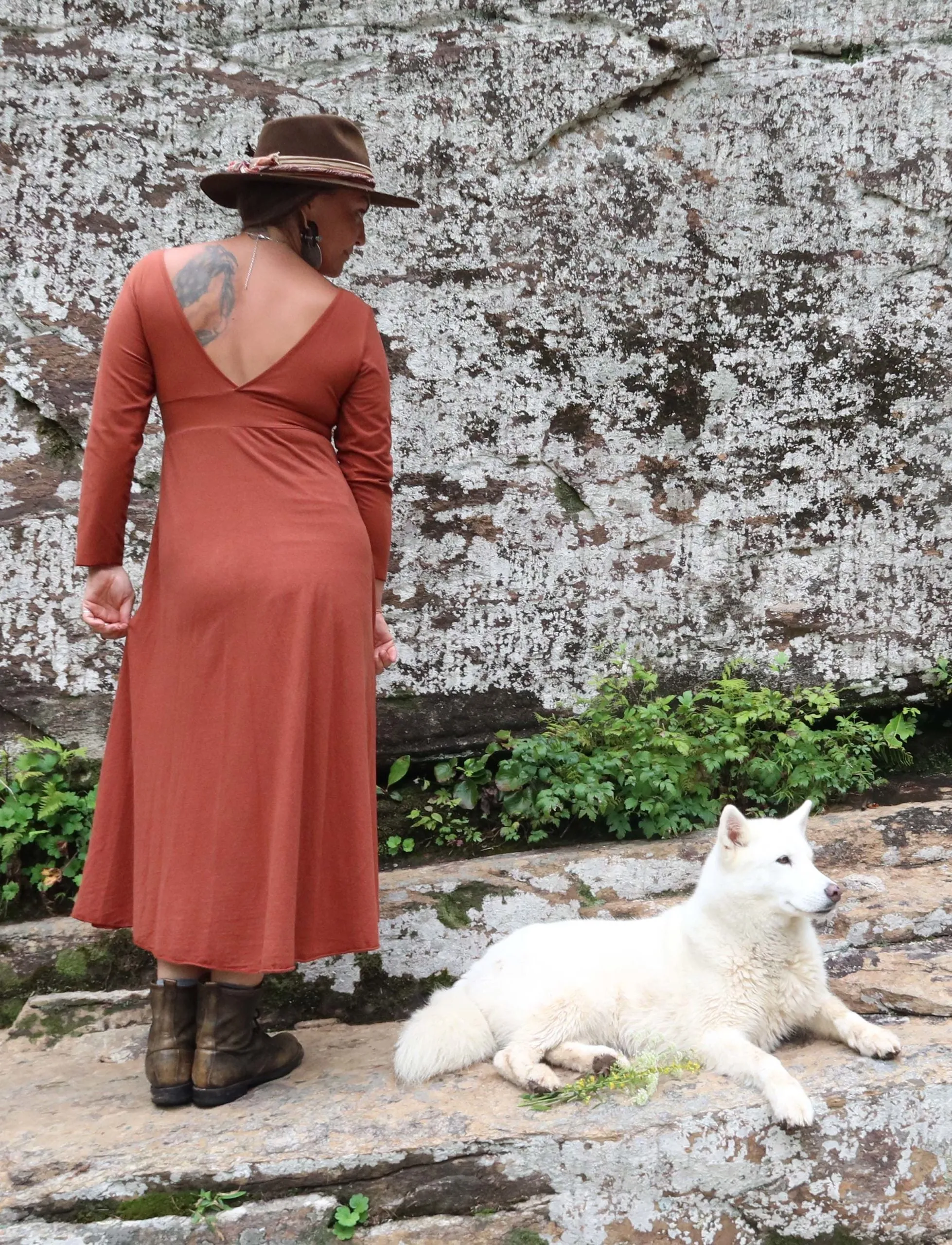 Scorpio Wanderer Below Knee Dress