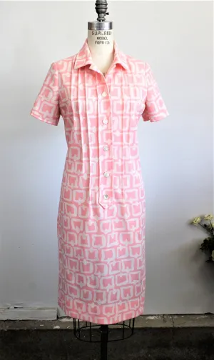 Vintage 1960s Pink And White Knit Mod Dress